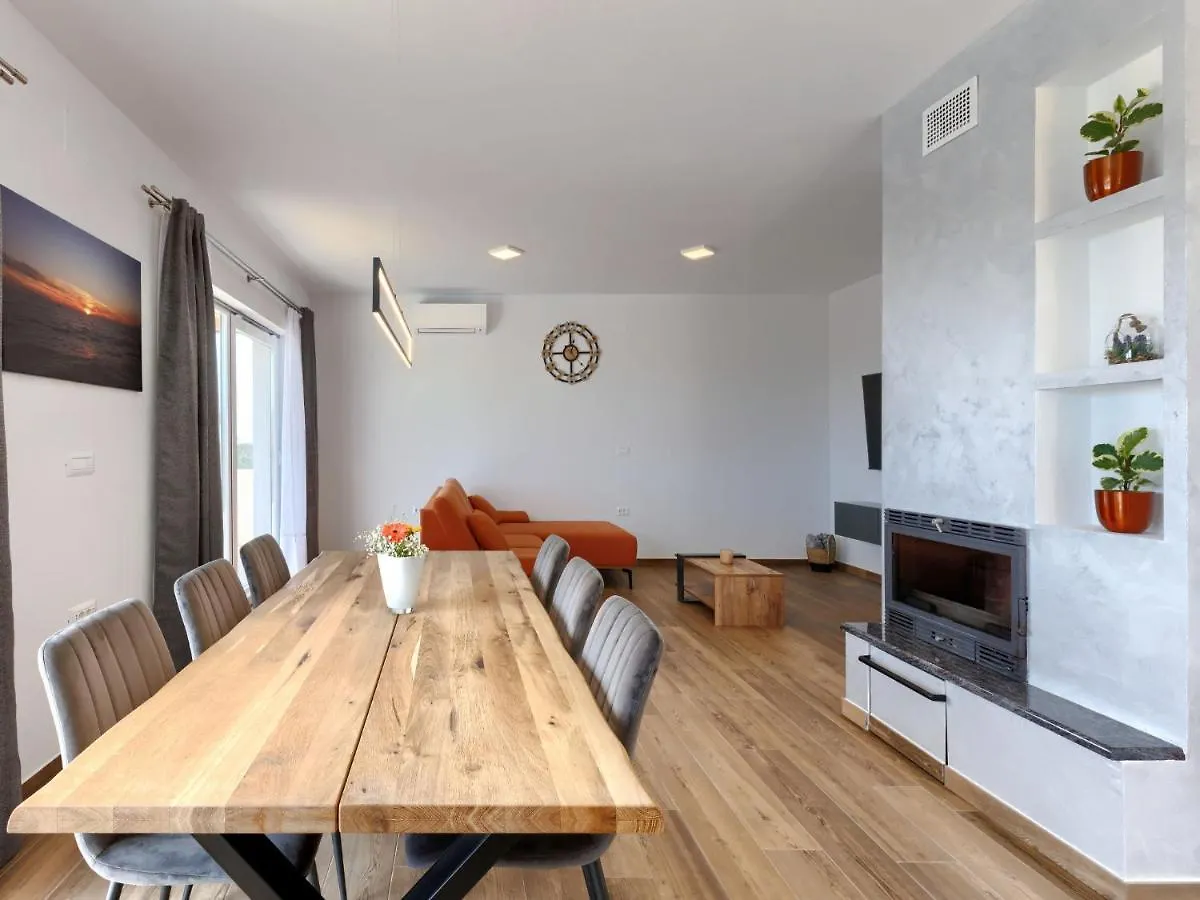 Holiday Home Villa Dora By Interhome Pula
