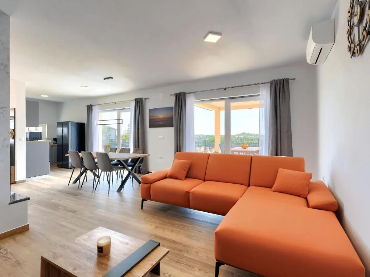 Holiday Home Villa Dora By Interhome Pula