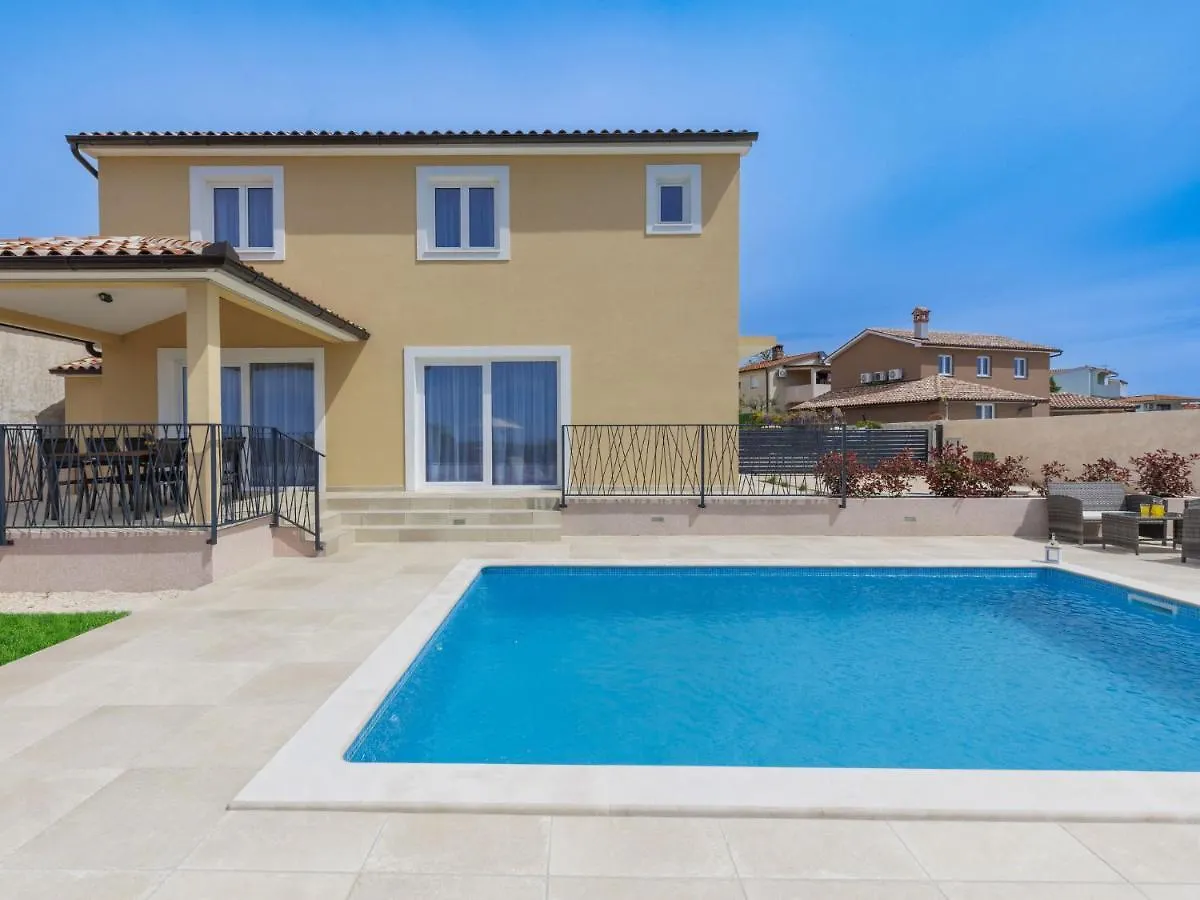 Holiday Home Villa Dora By Interhome Pula