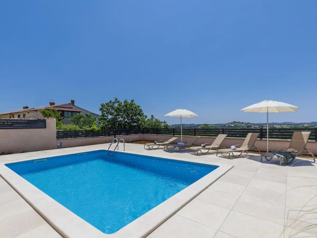 Holiday Home Villa Dora By Interhome Pula 0*,